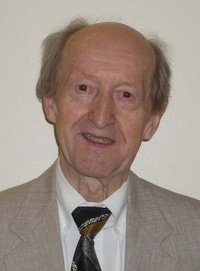 Aage R. Møller